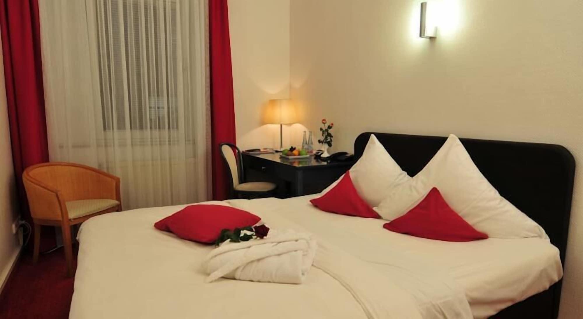Cerano City Hotel Koeln Am Dom Buitenkant foto