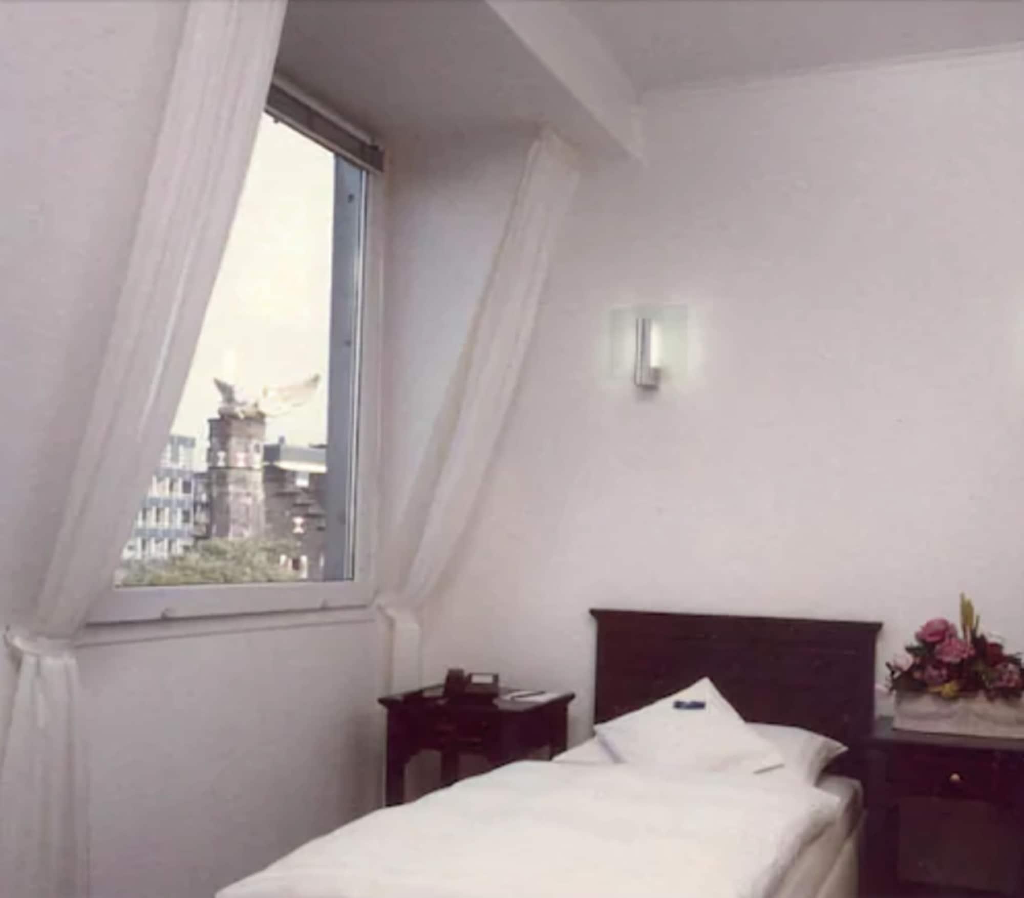 Cerano City Hotel Koeln Am Dom Buitenkant foto