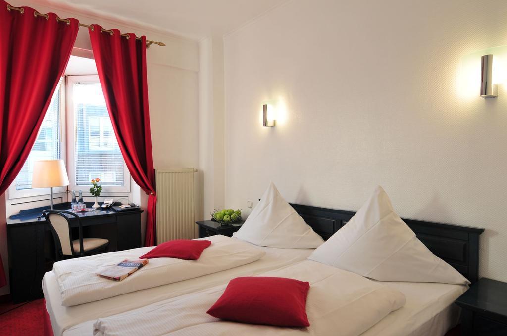 Cerano City Hotel Koeln Am Dom Buitenkant foto