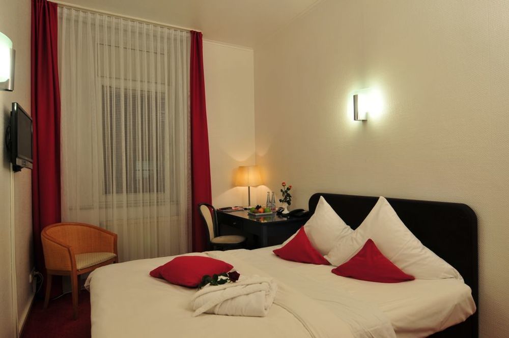 Cerano City Hotel Koeln Am Dom Buitenkant foto